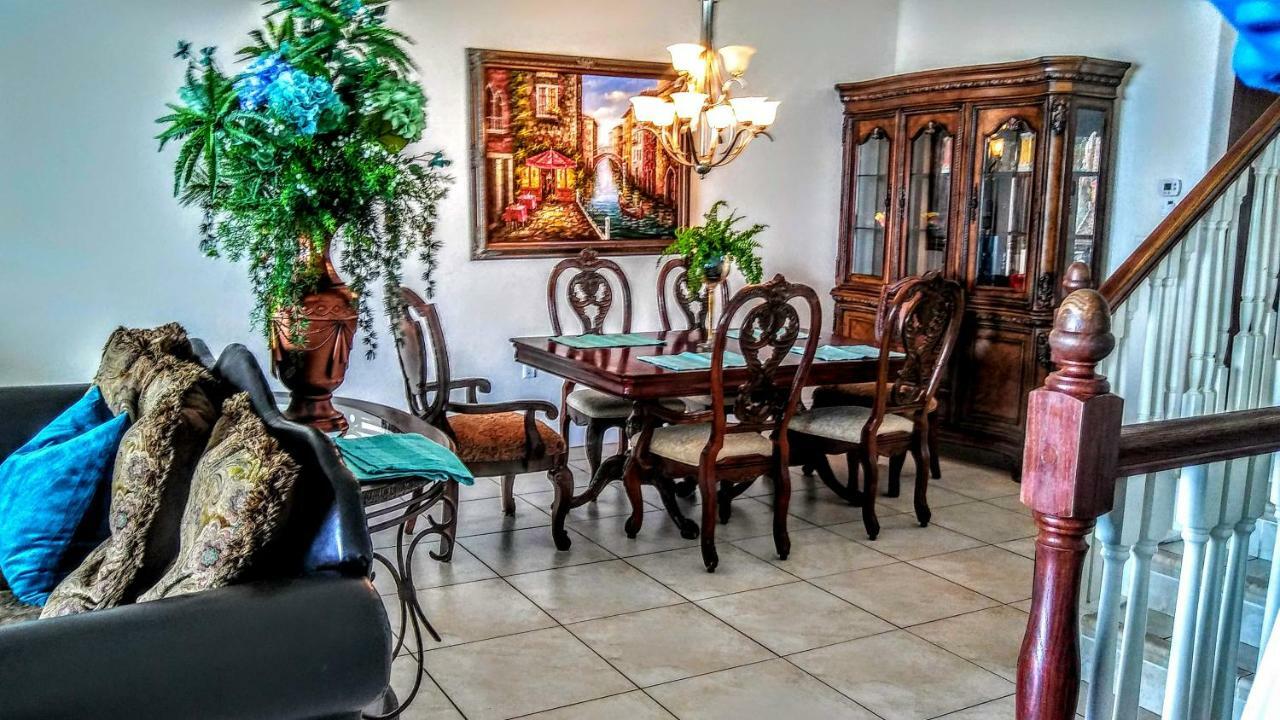 Mediterranean Three Story Beach Townhouse St. Pete Beach Exteriér fotografie