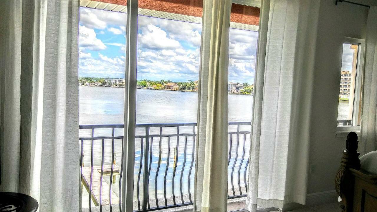 Mediterranean Three Story Beach Townhouse St. Pete Beach Exteriér fotografie