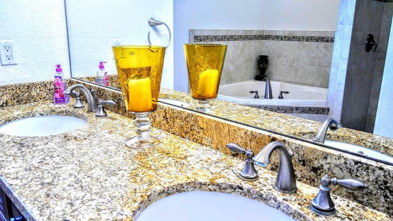 Mediterranean Three Story Beach Townhouse St. Pete Beach Exteriér fotografie